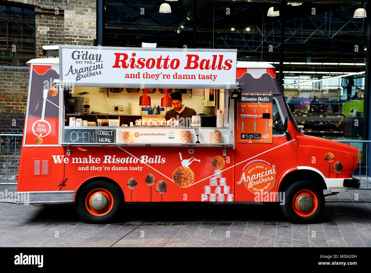 Granary square hires stock photography and images Alamy