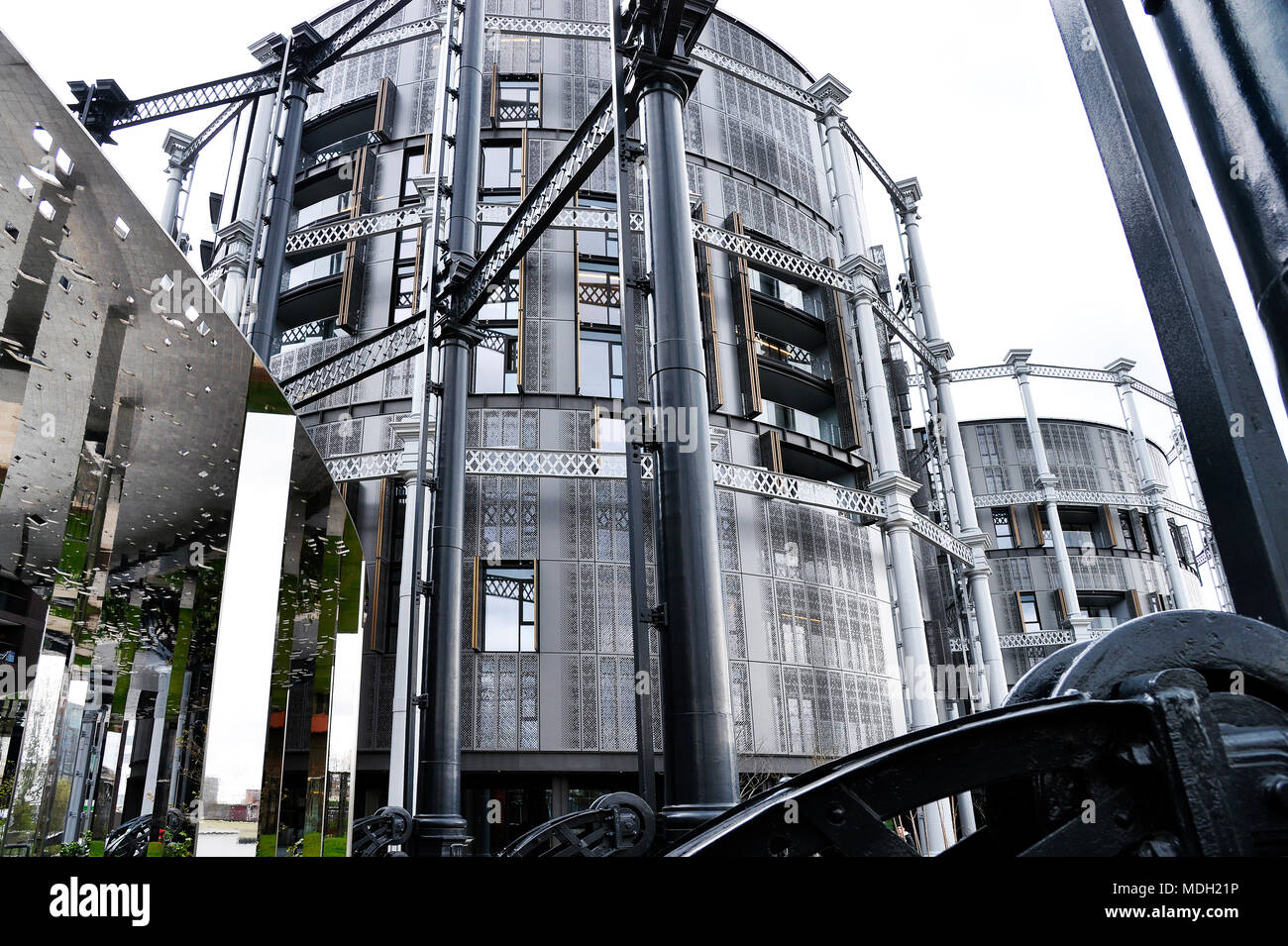Gas Holder Kings Cross High Resolution Stock Photography and Images Alamy