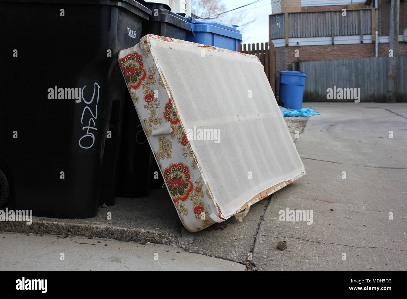mattress box garbage need bag cover nyc