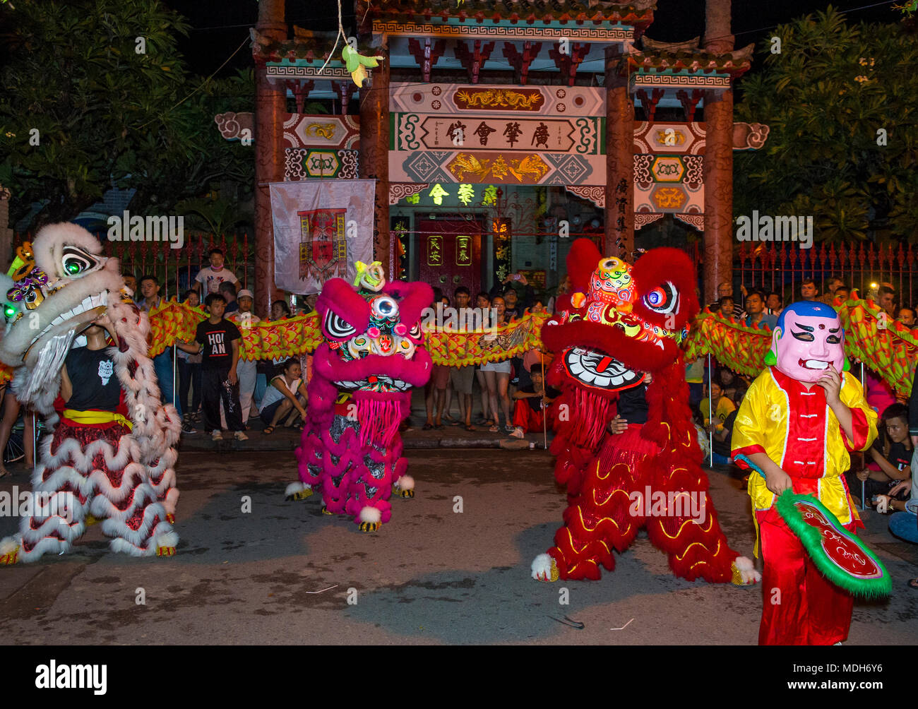 Participants in a Lion dance during the Mid autumn festiaval in Hoi An