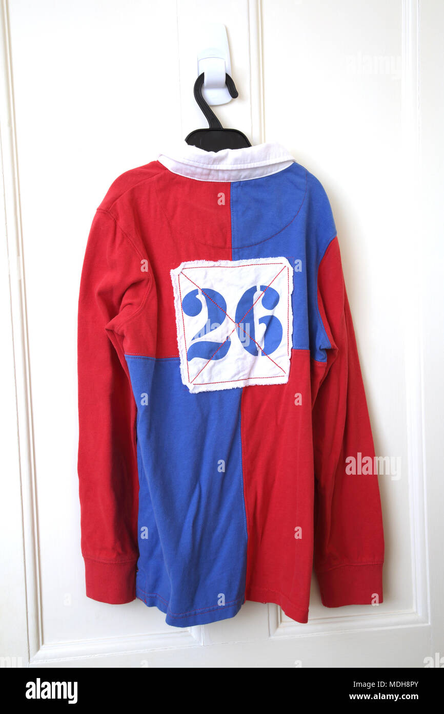 Rugby blue shirt hires stock photography and images Alamy