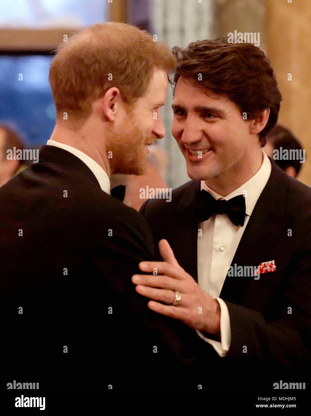 Blue drawing room buckingham palace hires stock photography and images