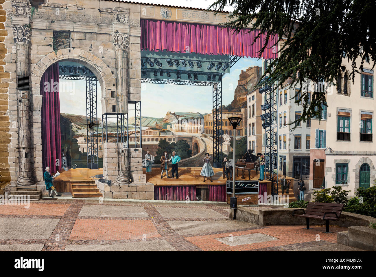 Vienne, municipal theatrer, trompe loeil Stock Photo
