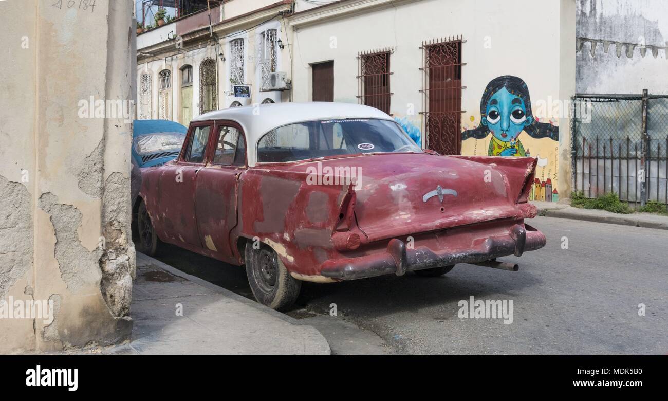 Havanna, Cuba. 17th 2017. Whether this scrap car will ever roll through Havana's streets is uncertain. (17 November 2017) | usage worldwide Credit: dpa/Alamy Live News Stock Photo - Alamy
