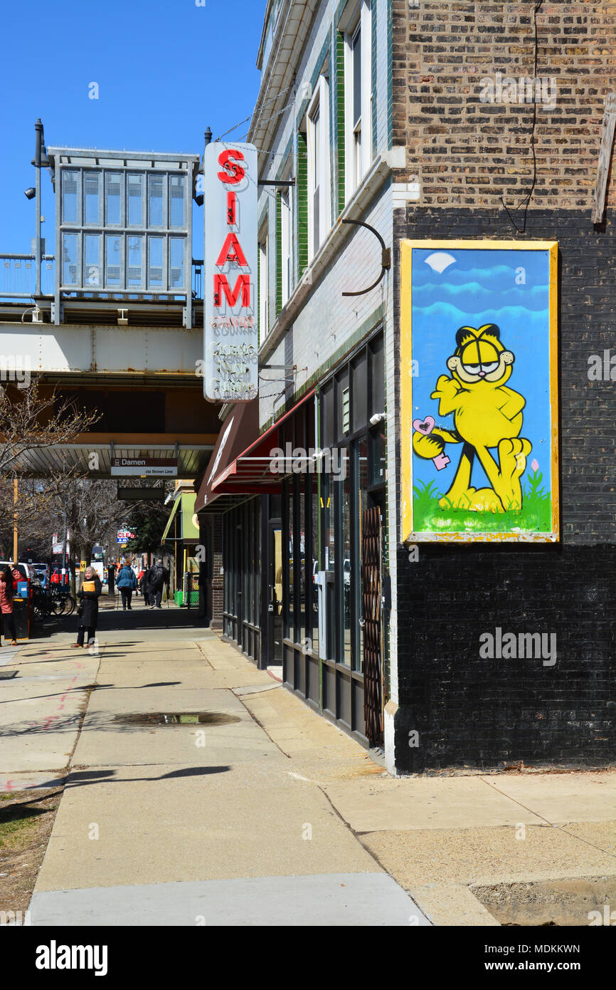 Local shops on Damen Avenue cater to residents of the Ravenswood neighborhood, a sub neighborhood of Lincoln Square, on Chicago's north side. Stock Photo