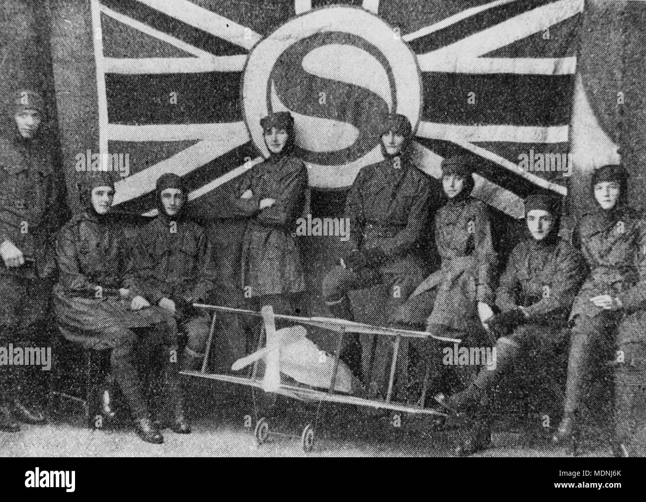 Patriotic workers at Childers, Queensland, 1918 Stock Photo Alamy