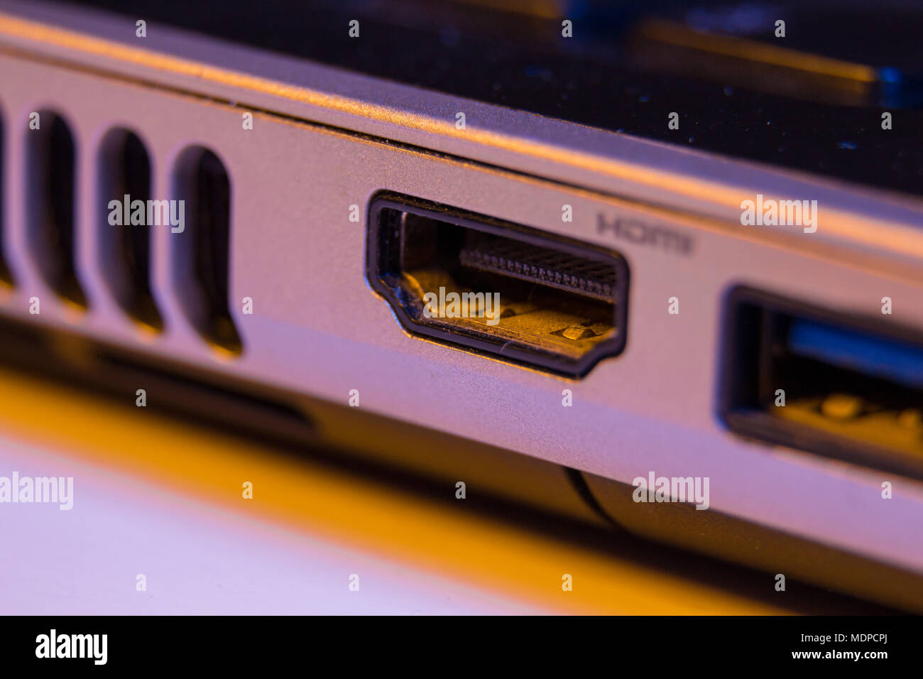 Laptop hdmi connection close up hires stock photography and images Alamy