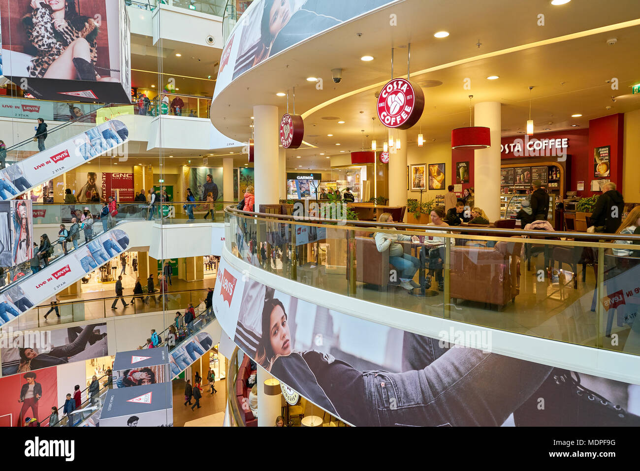 SAINT PETERSBURG, RUSSIA - CIRCA SEPTEMBER, 2017: inside Galeria shopping  center. Galeria is major shopping and entertainment center is located in  dow Stock Photo - Alamy
