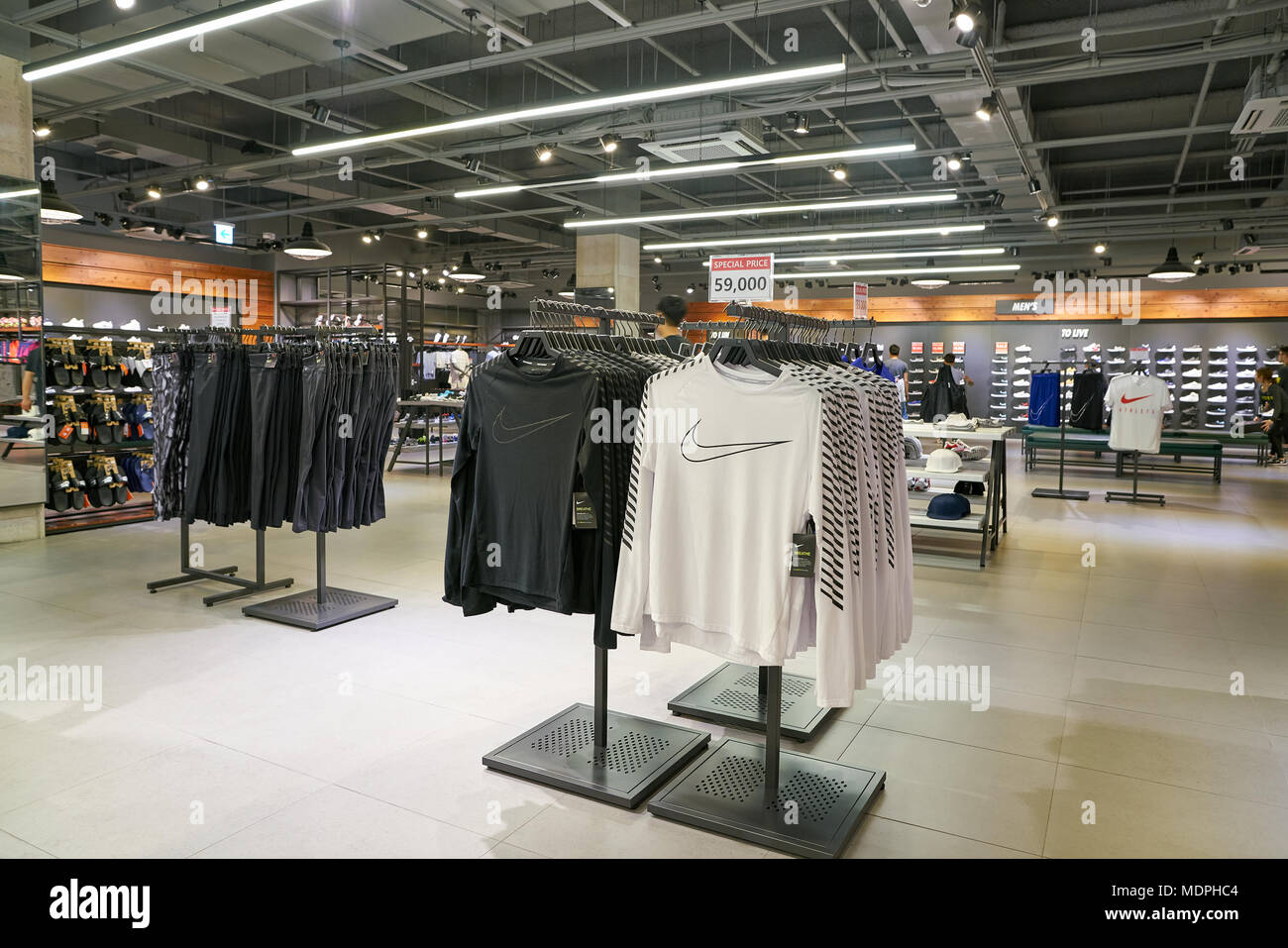 BUSAN, SOUTH KOREA - MAY 25, 2017: inside Nike store at Lotte Mall in Busan  Stock Photo - Alamy