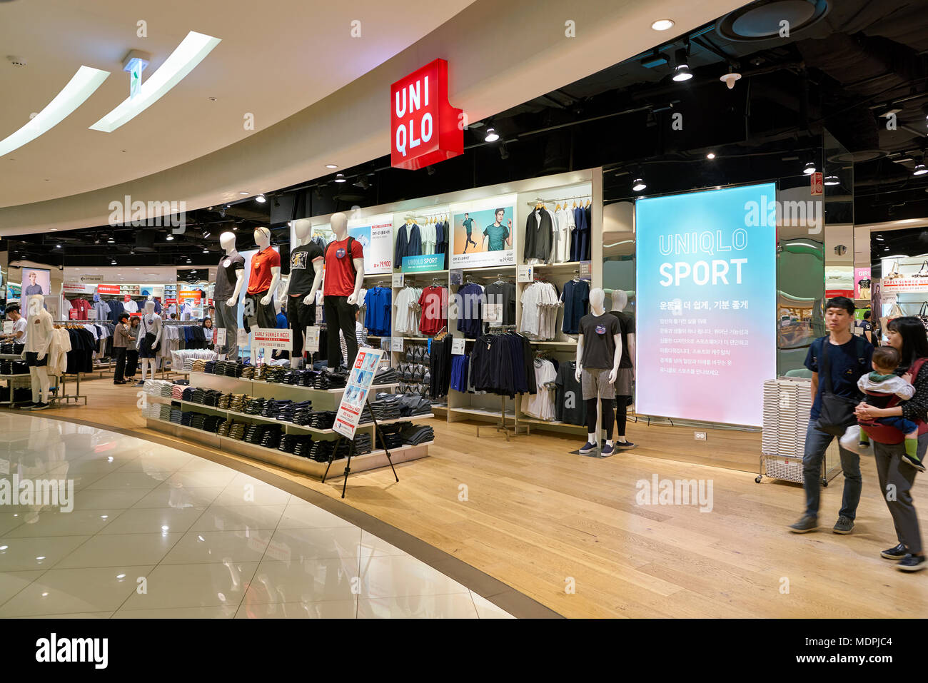 BUSAN, SOUTH KOREA - MAY 28, 2017: Uniqlo store at Lotte Department Store  in Busan. Uniqlo Co., Ltd. is a Japanese casual wear designer, manufacturer  Stock Photo - Alamy