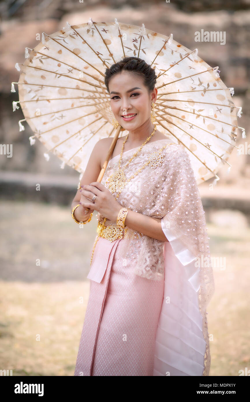 beautiful thai woman wearing old thai tradition clothes style