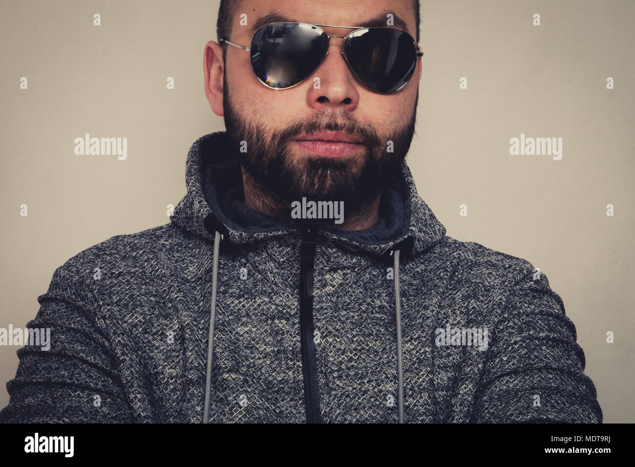 Handsome young man in sunglasses Stock Photo - Alamy