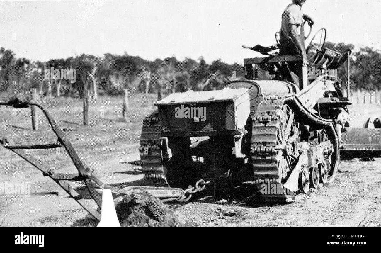 Road building equipment in Queensland, ca 1933. Stock Photo