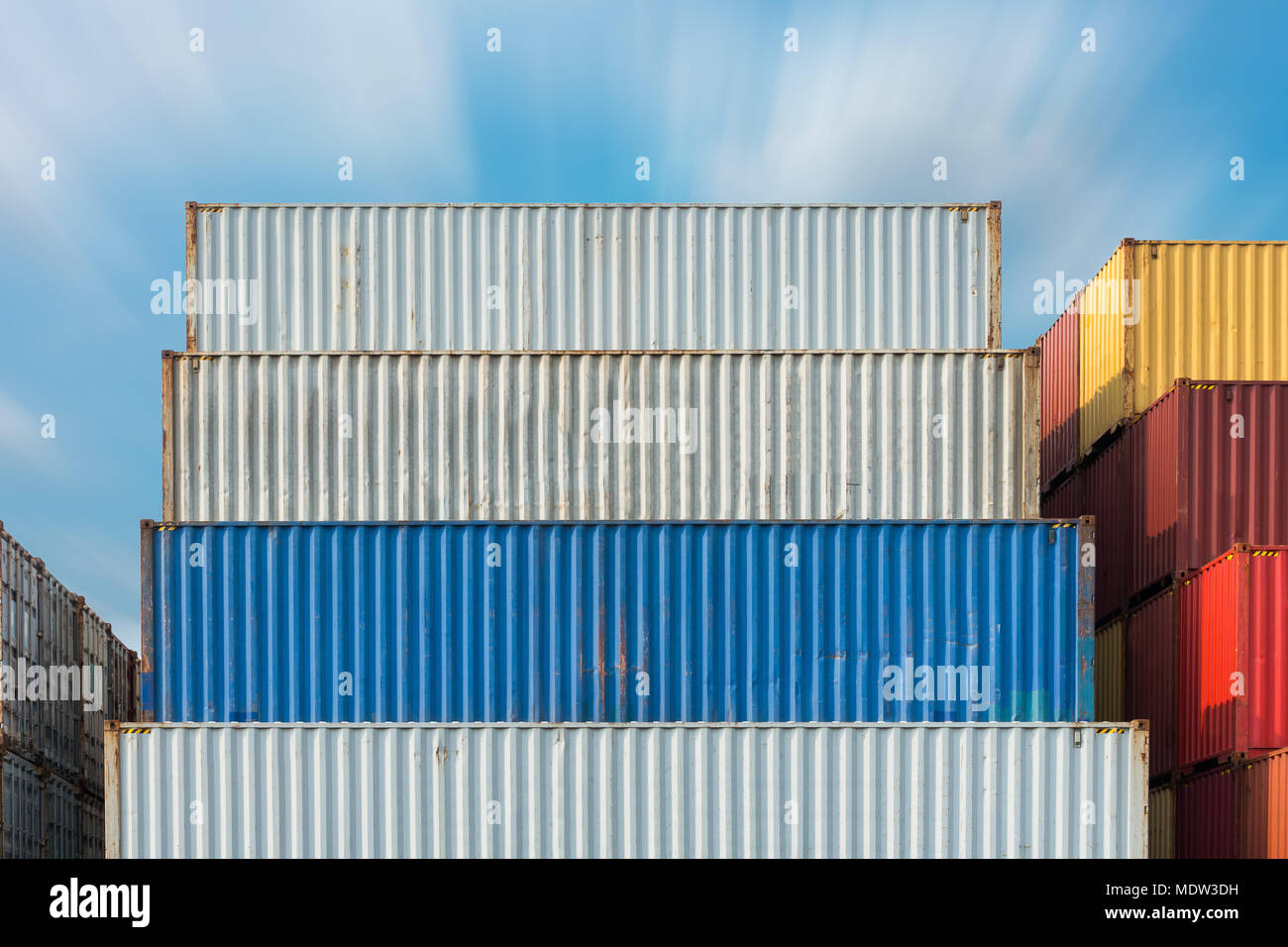 Handling stack of container shipping, Transportation business Stock ...