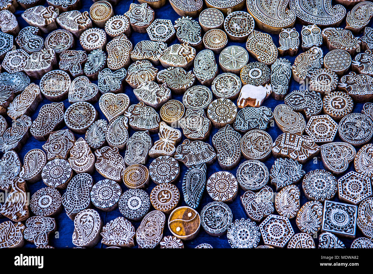 INDIA RAJASTHAN Pushkar. Wooden blockprinting dyes Stock Photo Alamy