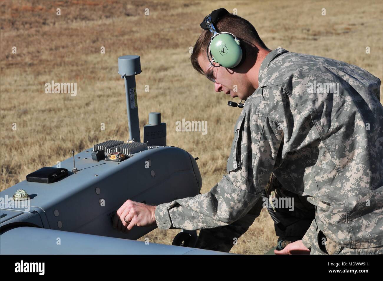 Optoelectronic Sensor Rq Shadow RQ-7 Shadow is a tactical unmanned aircraft system used by the U.S ...