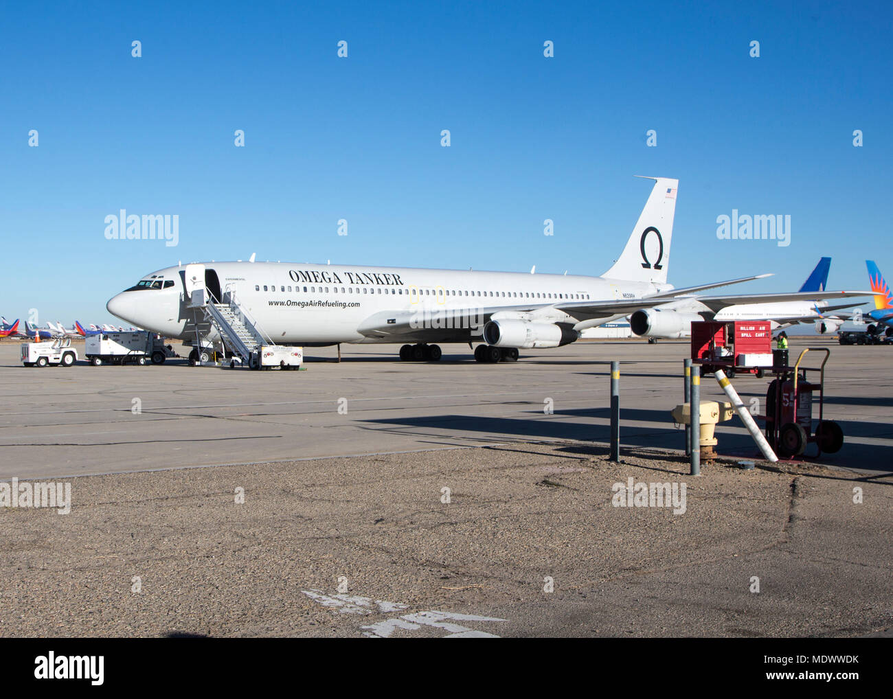 Omega air refueling services hires stock photography and images Alamy