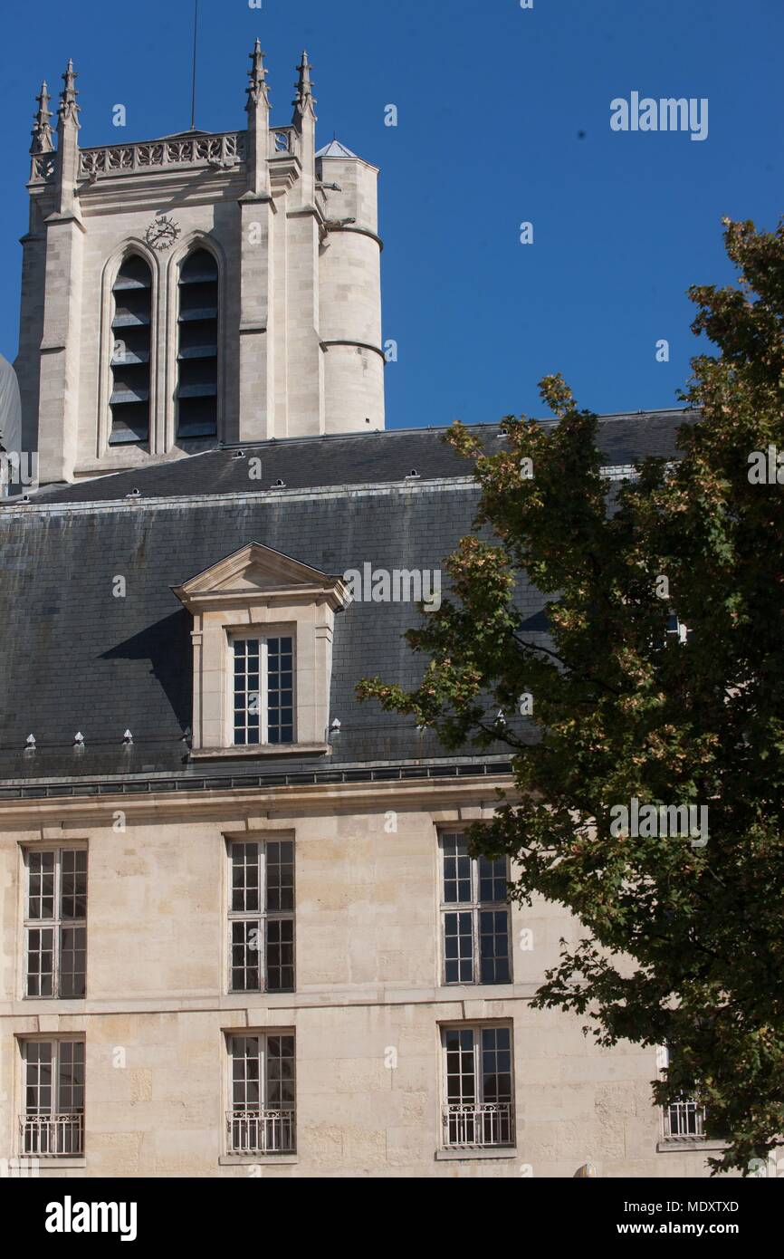 Lycee henri iv hi-res stock photography and images - Alamy