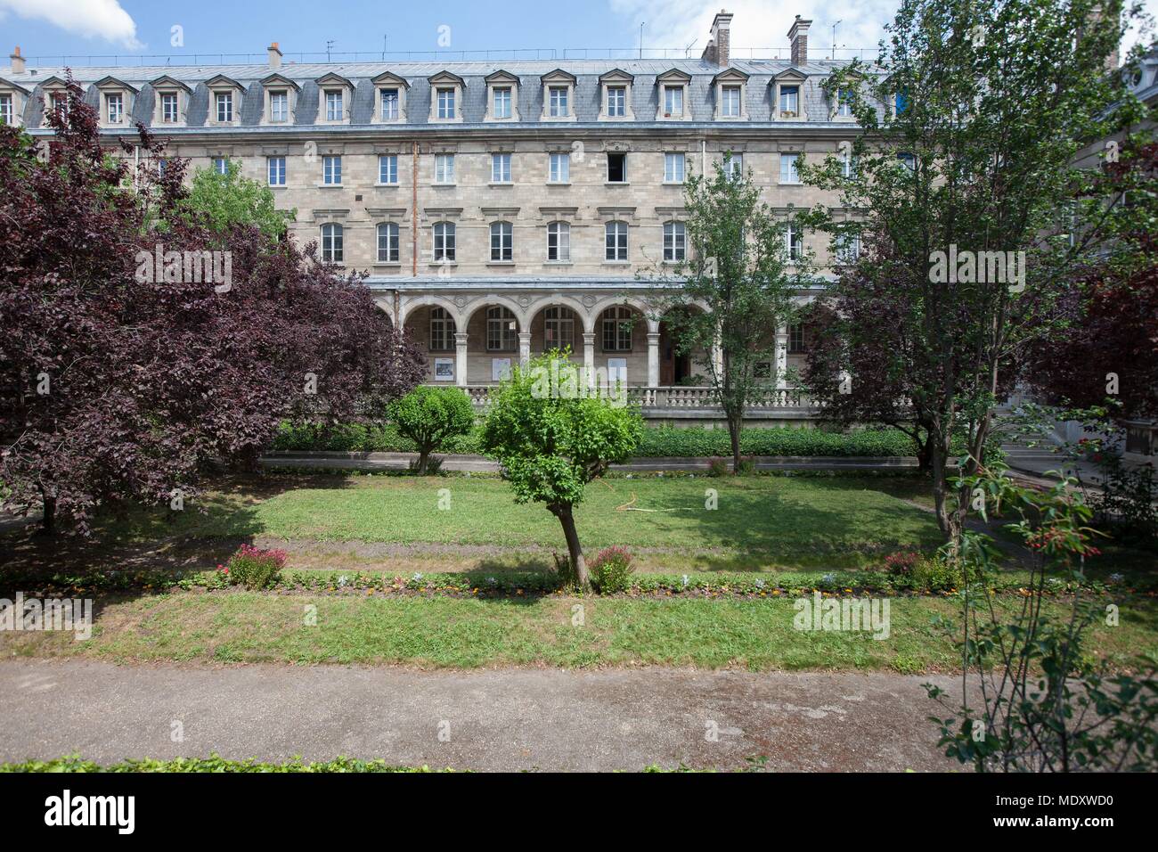 Paris, 12 avenue Trudaine, lycee jacques decour, court of honour, gallery Stock Photo