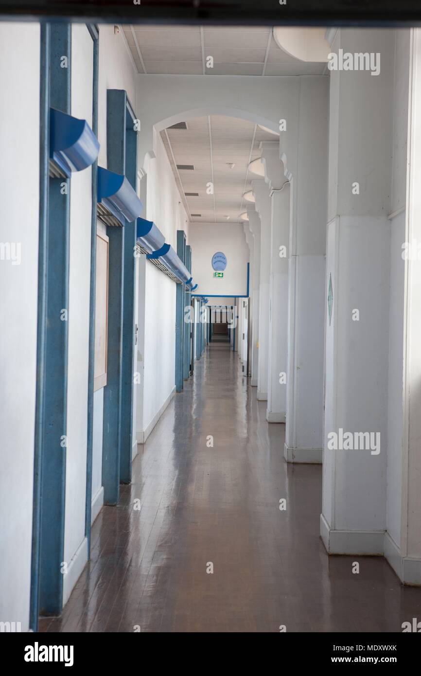 Lycée voltaire hi-res stock photography and images - Alamy