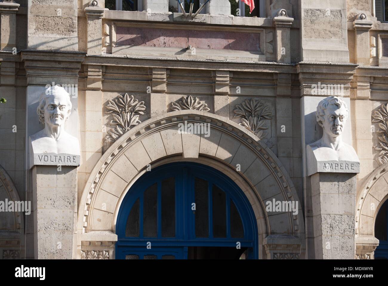 Paris, 101 avenue de la république, lycee Voltaire, facade over the ...