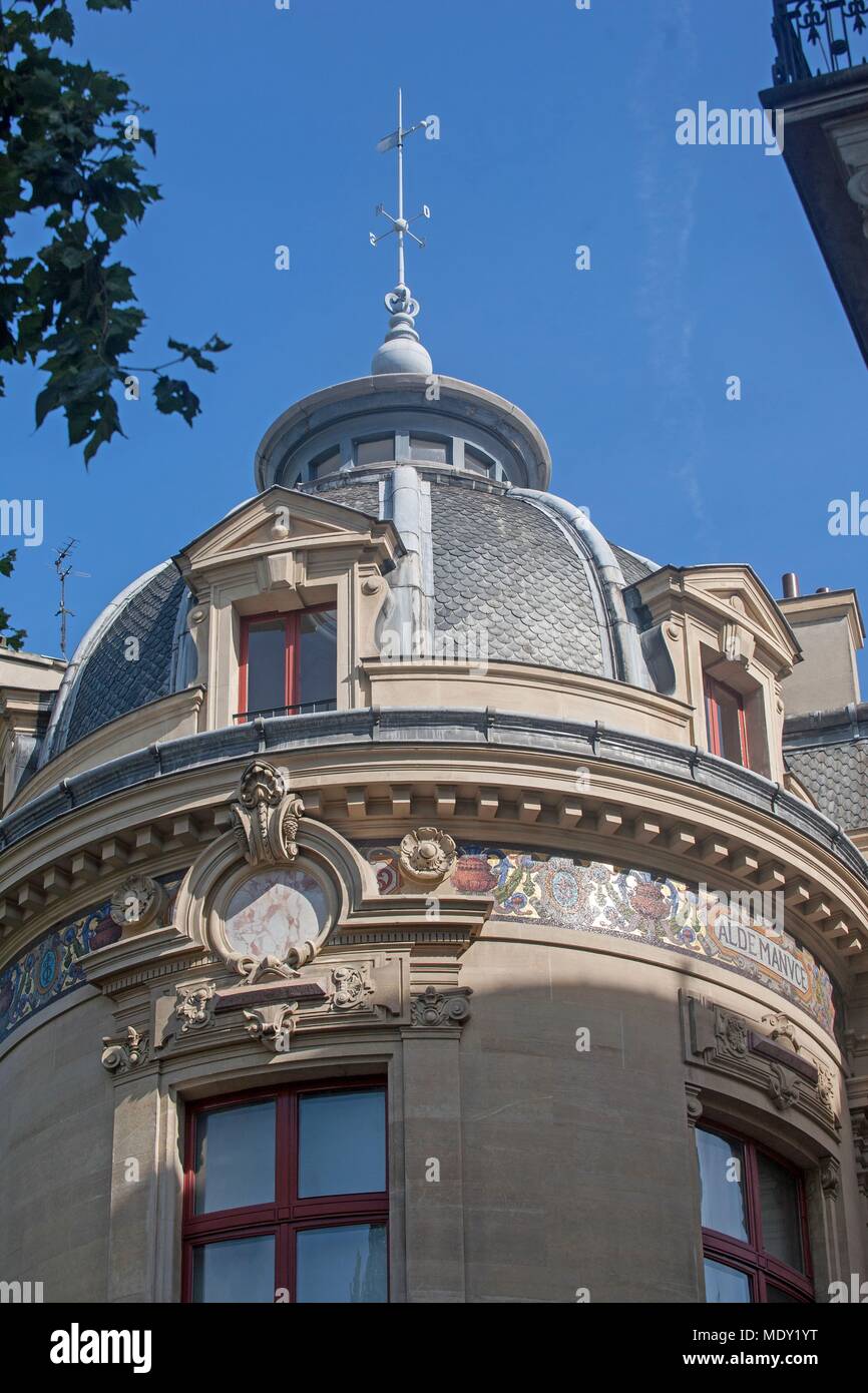 Paris, 117 boulevard Saint Germain, Cercle de la Librairie Saint