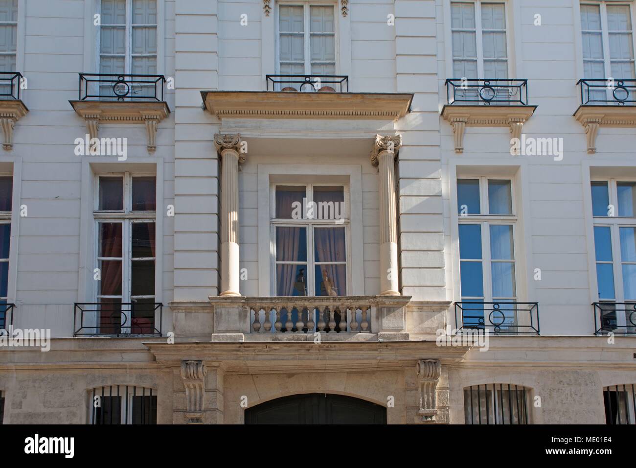 Paris, 7th arrondissement, 48 rue de varenne, Hotel particulier of the Countess of Ségur, gate Paris, 7th arrondissement, 48 rue de varenne, Hotel particulier of the Countess of Ségur, gate