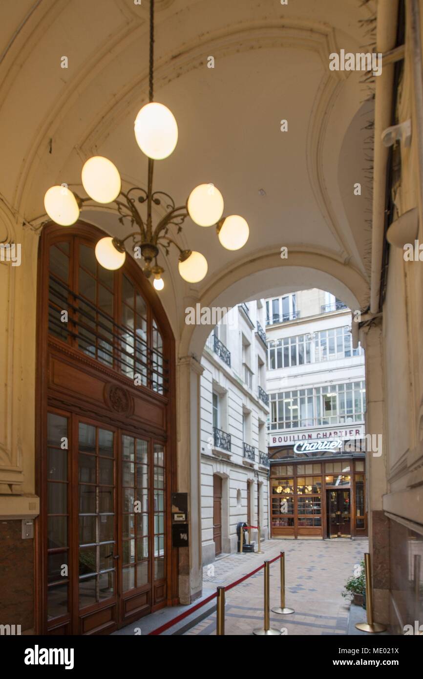 Paris, 7 rue du faubourg Montmartre, bouillon chartier,mort de