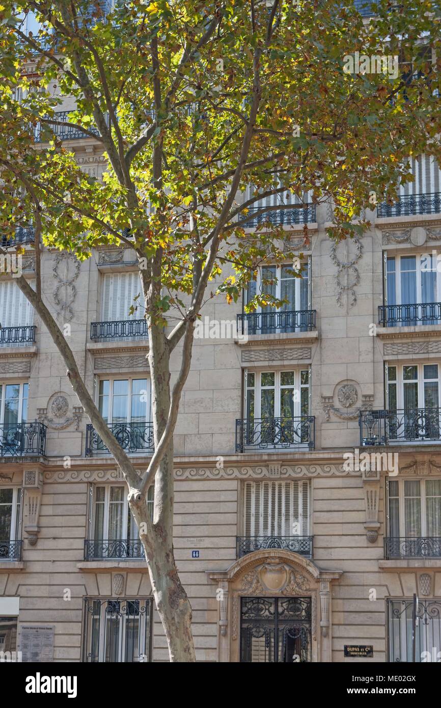 Paris, 16th arrondissement, 16 avenue Kléber, Gabriele d'Annunzio lived ...