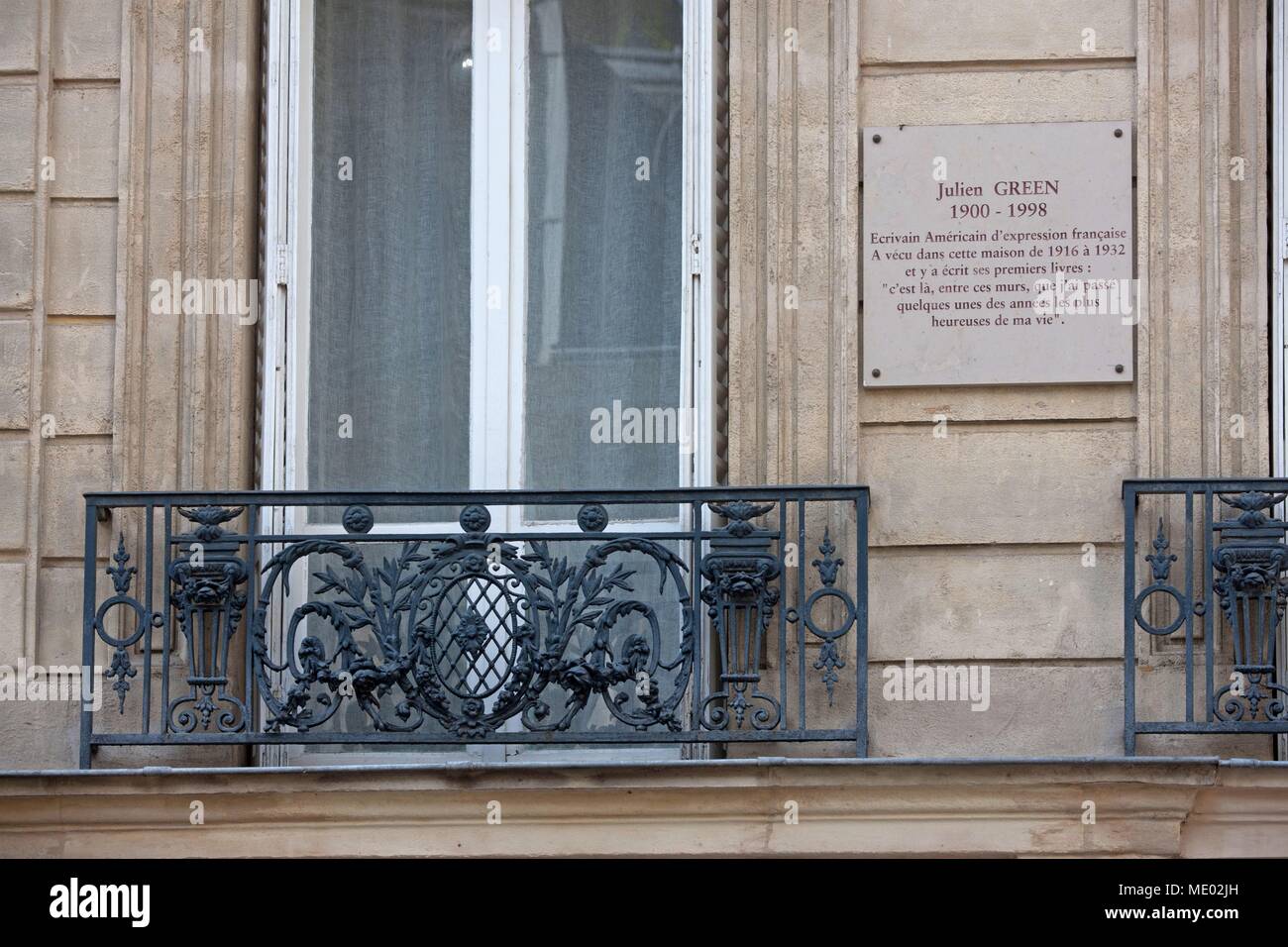 Paris, 16th arrondissement,  16 rue cortambert, building where lived Julien Green, Stock Photo