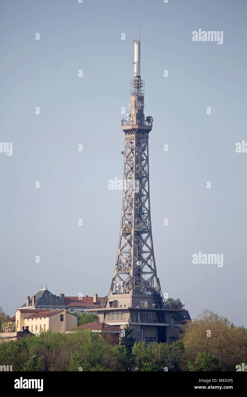 The metallic tower lyon hi-res stock photography and images - Alamy