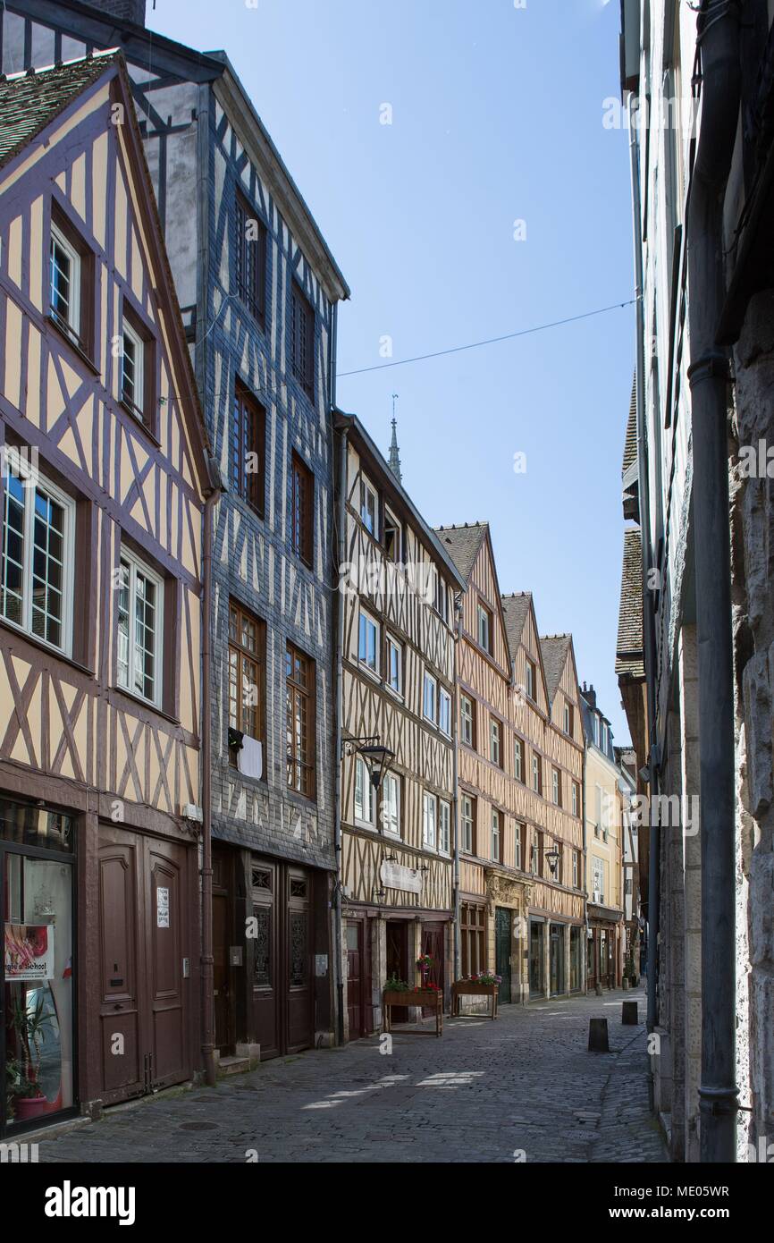 France, Rouen, Rue Damiette, facades with wood panels Stock Photo - Alamy