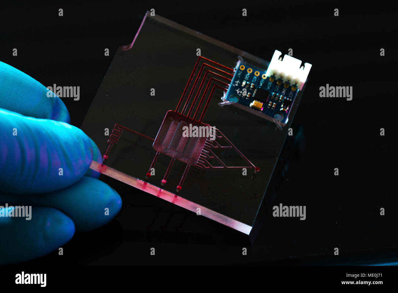 Lab on a chip (LOC Stock Photo Alamy