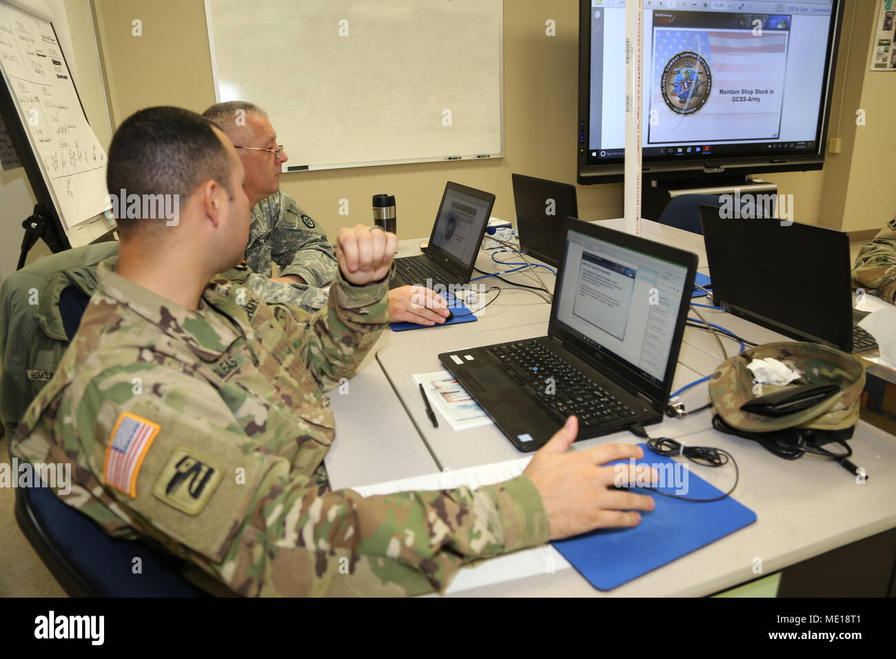 Soldiers Participate In The Career Management Field 91 94 Ordnance