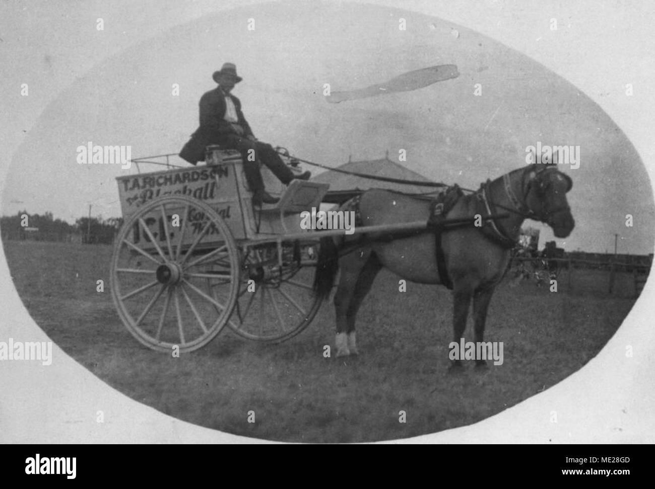 Ice delivery historic hires stock photography and images Alamy