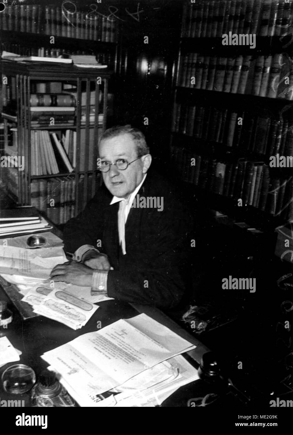 Australian Judge Black and White Stock Photos & Images - Alamy