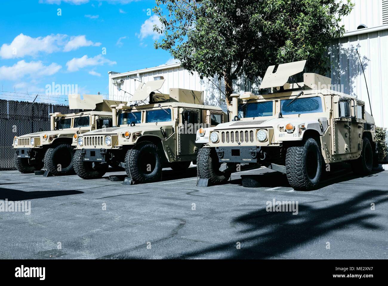 Hmmwv four wheel drive hi-res stock photography and images - Alamy