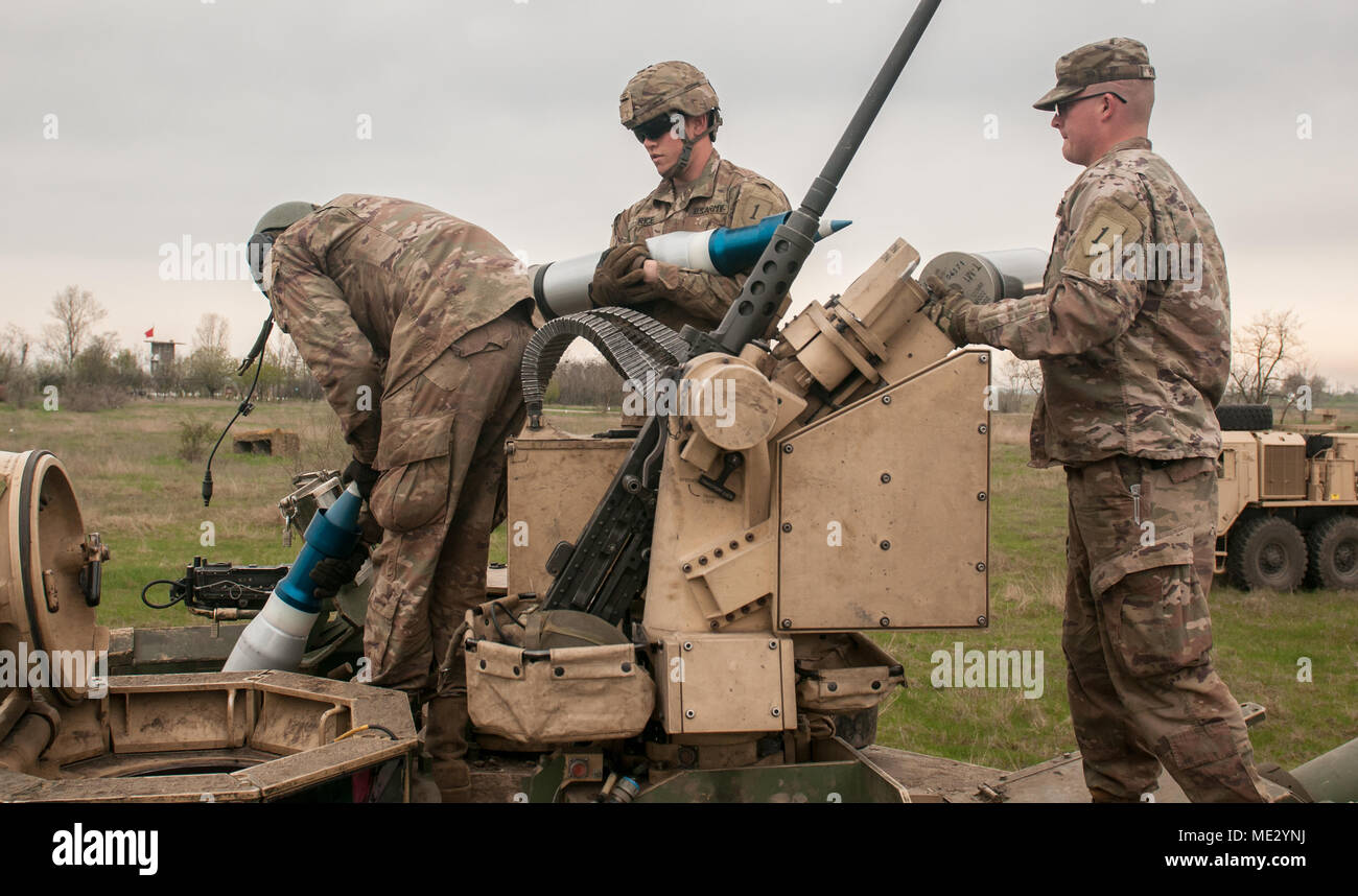 Soldiers from Company C, 1st Battalion, 18th Infantry Regiment, 2nd ...