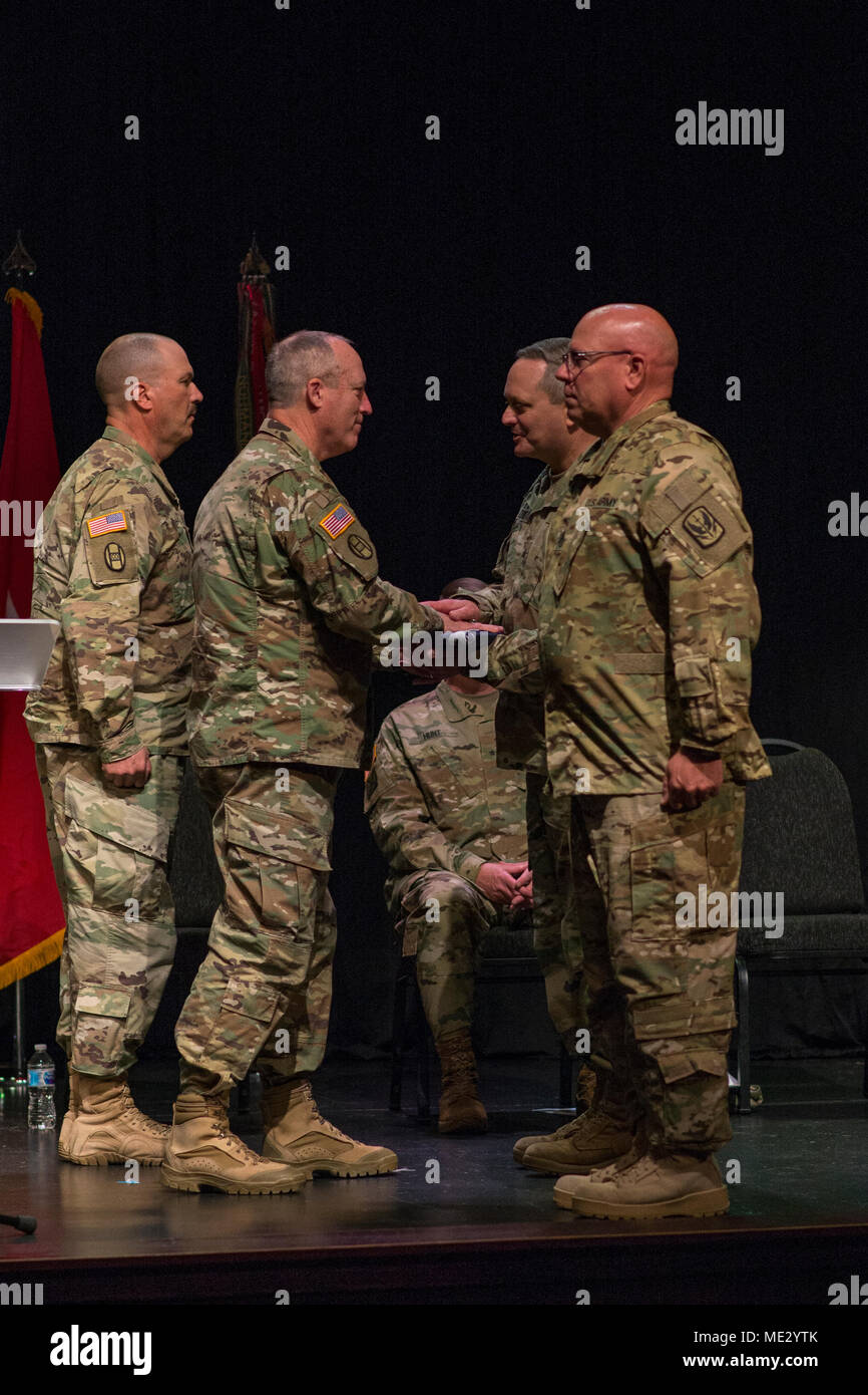638th aviation support battalion hi-res stock photography and images ...