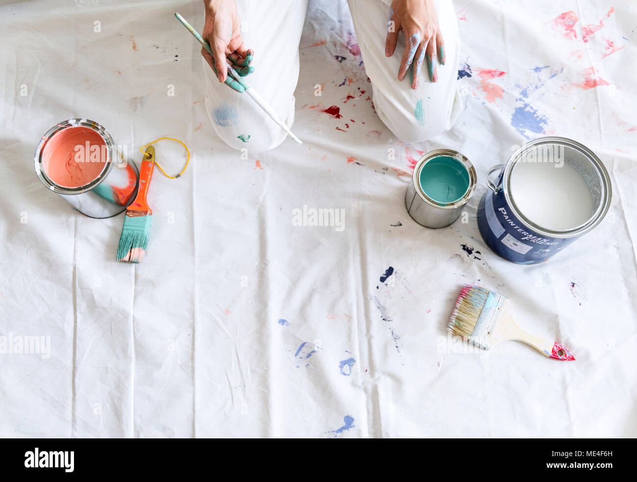 Woman covered in paint hi-res stock photography and images - Alamy