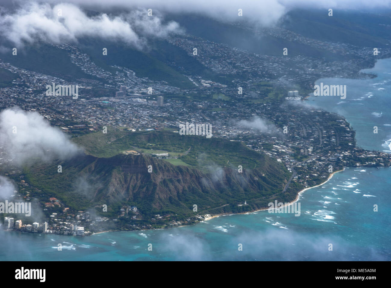 kauai hawaii island mountains aerial view 12213992 Stock Photo at Vecteezy, image size:1300x957