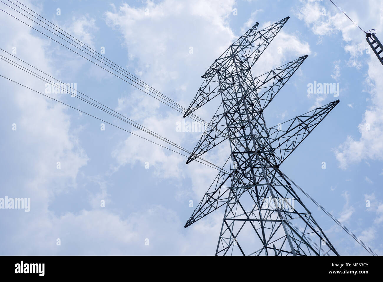 High voltage tower sky background hi-res stock photography and images ...