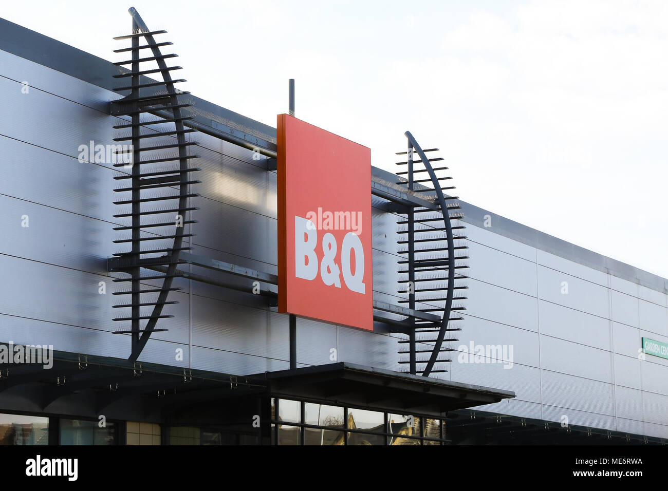 General view of B&Q in Tottenham Hale shopping centre.   B&Q’s owner Kingfisher has reported a drop of more than 10 per cent in their annual profits and warns of an 'uncertain' UK outlook after a recent hit to sales. B&Q is in the middle of an overhaul, which has seen it shut 65 shops and slash around 3,000 jobs in the UK and Ireland over the last two years.   Featuring: Atmosphere, View Where: London, United Kingdom When: 21 Mar 2018 Credit: Dinendra Haria/WENN Stock Photo