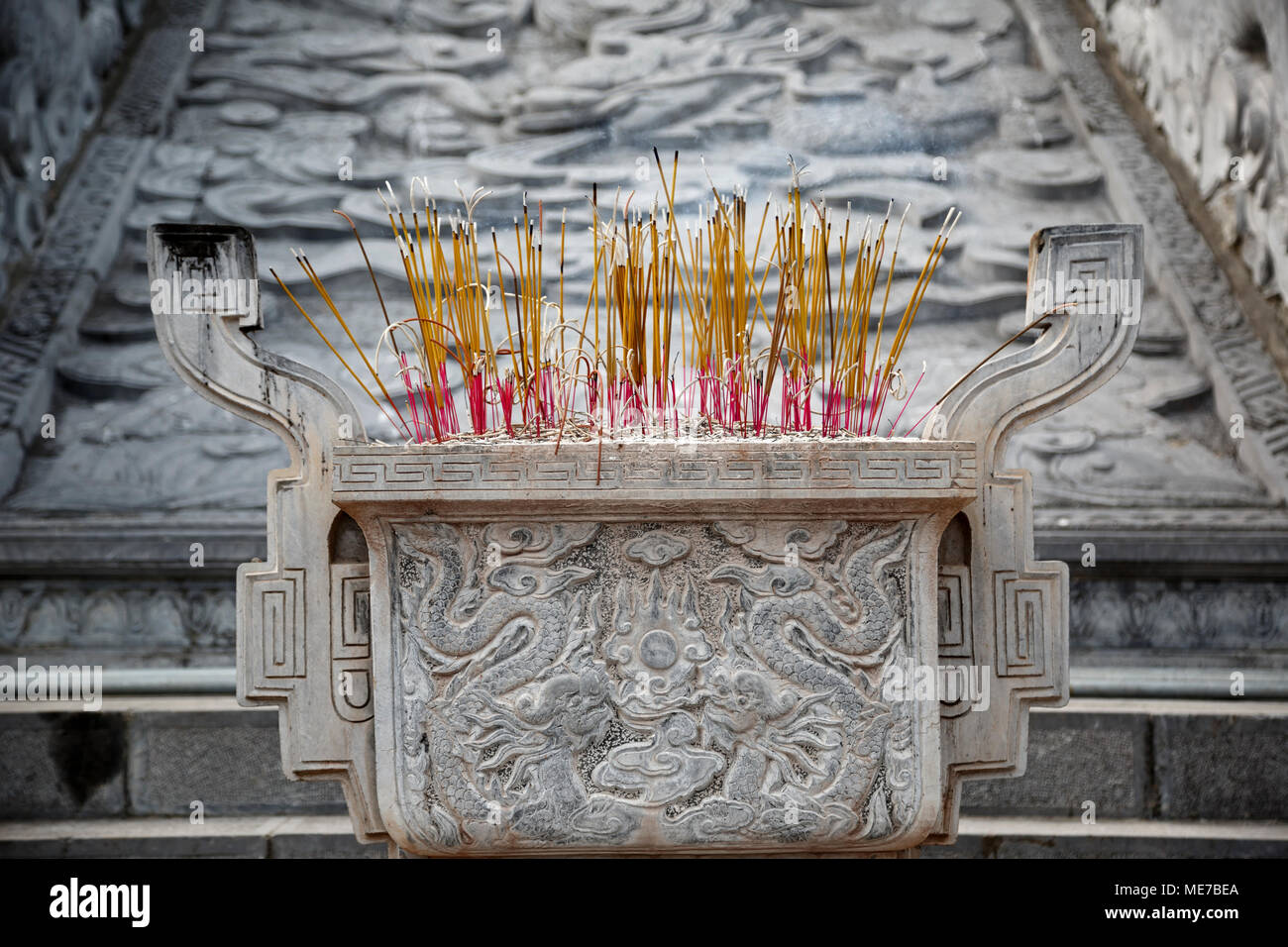 Incense urn temple hi-res stock photography and images - Alamy