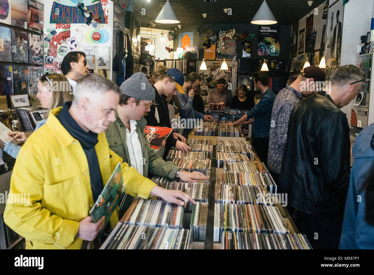 Copenhagen, Denmark. 21st April, 2018. Vinyl record fans are digging the  crates in the Danish vinyl store Route 66, which is one of many independent records  stores that take part in worldwide
