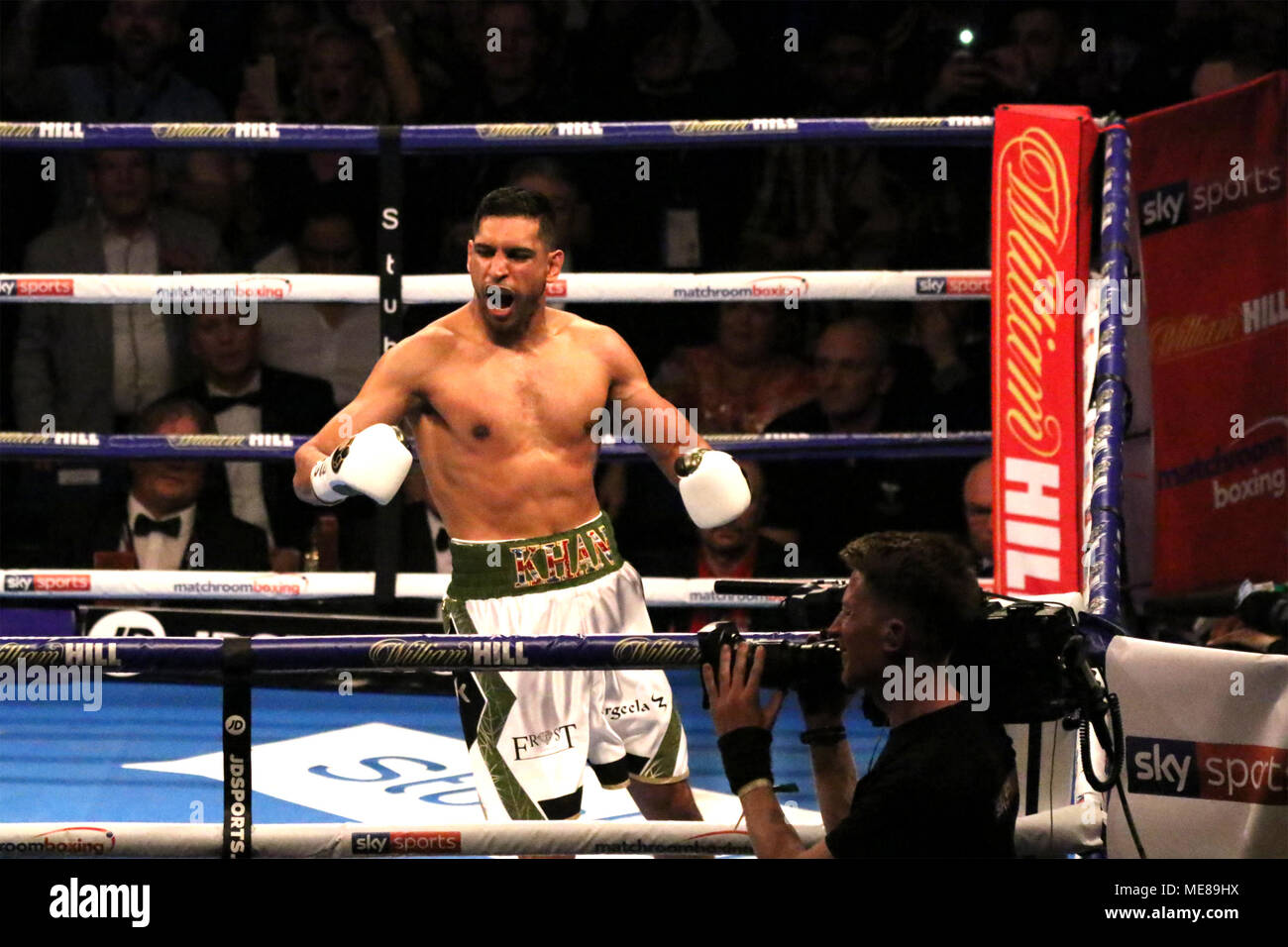 Liverpool, UK, 21 April 2018. Amir Khan fights Phil Lo Greco at the Echo Arena in Liverpool.  Saturday April-21-2018.  Amir Khan is victorious at the much anticipated comeback fight against Canadian boxer Phil Lo Greco the Echo Arena, Liverpool  The 31-year-old British boxer had his homecoming fight against Lo Greco in Liverpool this Saturday night, and victory could line up a big domestic battle with Kell Brook.   Credit: Cernan Elias/Alamy Live News Stock Photo