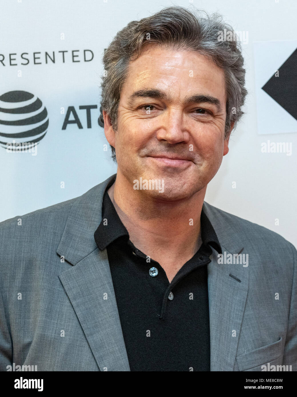Jon Tenney’s Instagram, Twitter & Facebook on IDCrawl