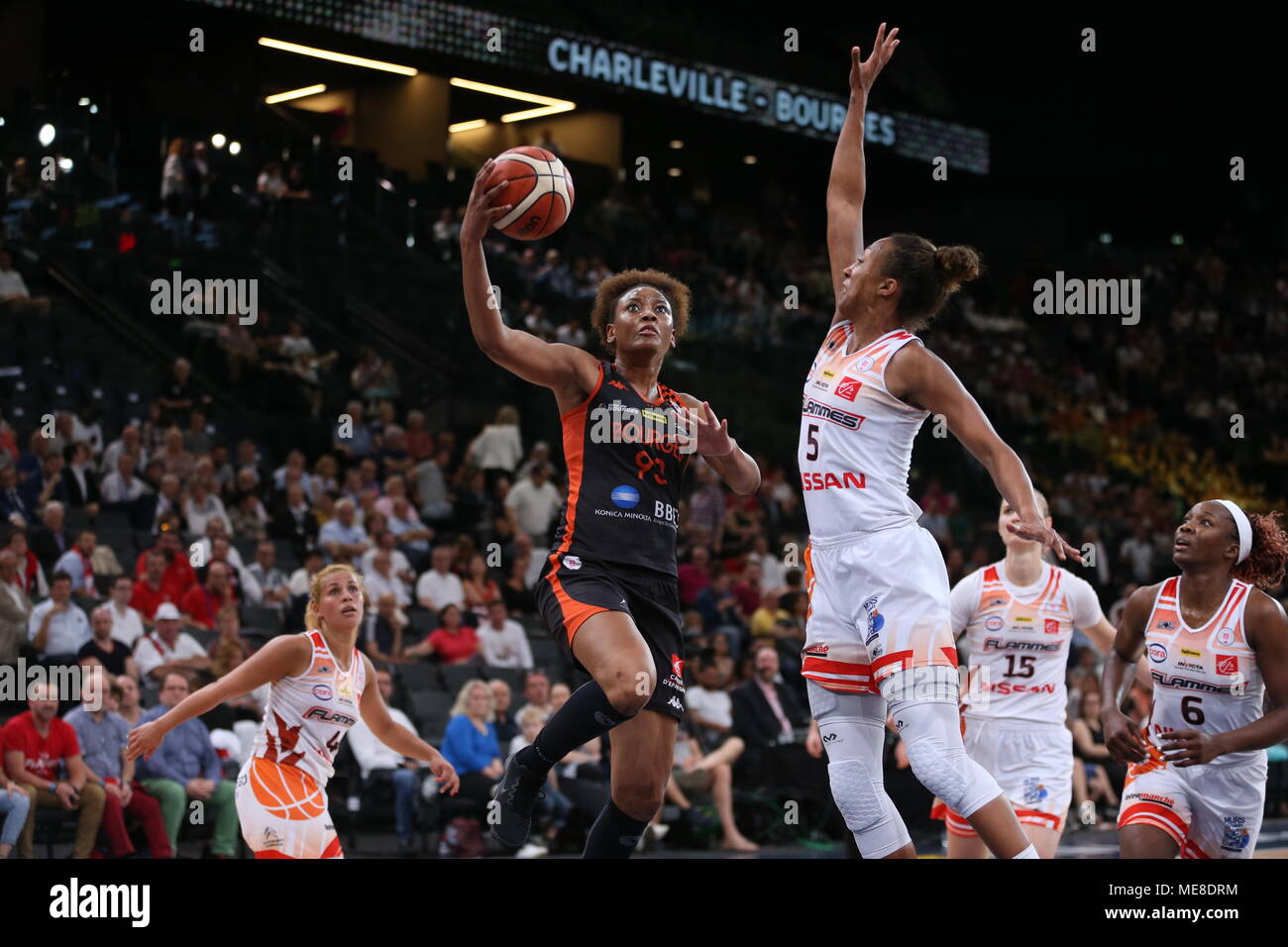 Diandra Tchatchouang (L), Kalis Loyd (R) in action during the France  Women's Basketball Cup between Tango Bourges basket and Flammes Carolo  Basket Ardennes in AccorHotel Arena of Paris Stock Photo - Alamy