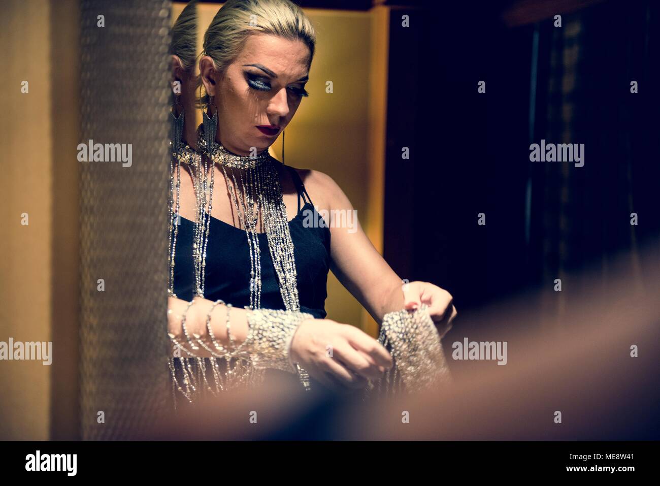 Anjelina Joli soxta porno