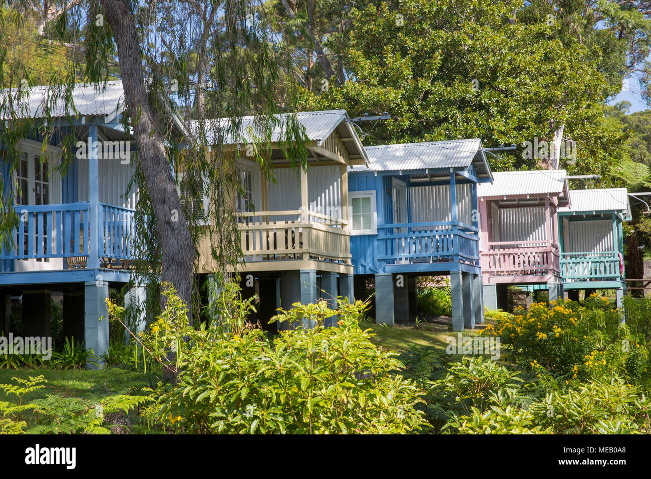 Traditional Weatherboard Whalers Cottages In Hyams Beach That Now